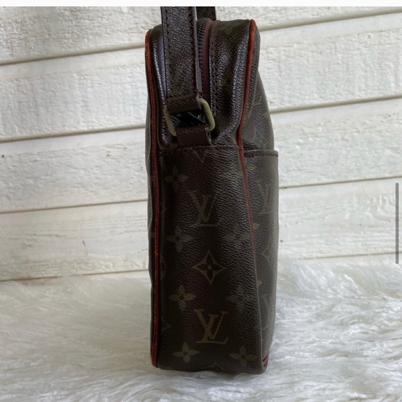 💯% Authentic Louis Vuitton Danube MM handbag - Picture 2 of 15